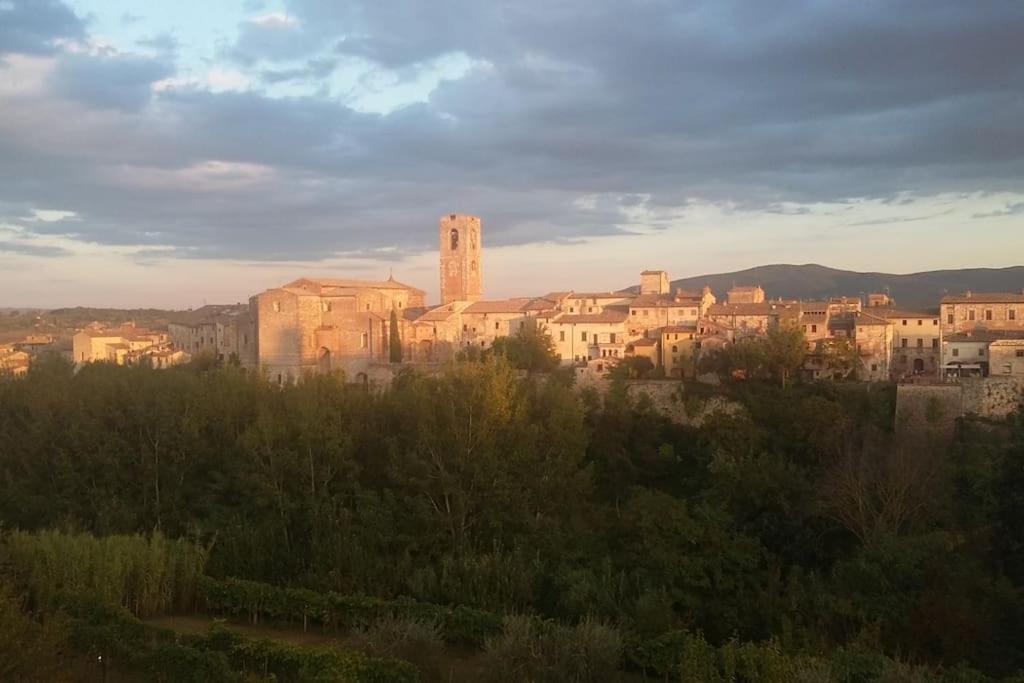 Appartamento Il Poggino Colle Val D'Elsa Exterior foto